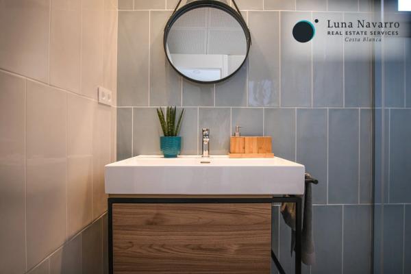 Casa independiente en calle Mariola