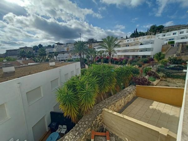 Chalet adosado en avenida de la Vilajoiosa, 1