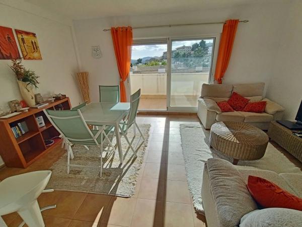 Chalet adosado en avenida de la Vilajoiosa, 1