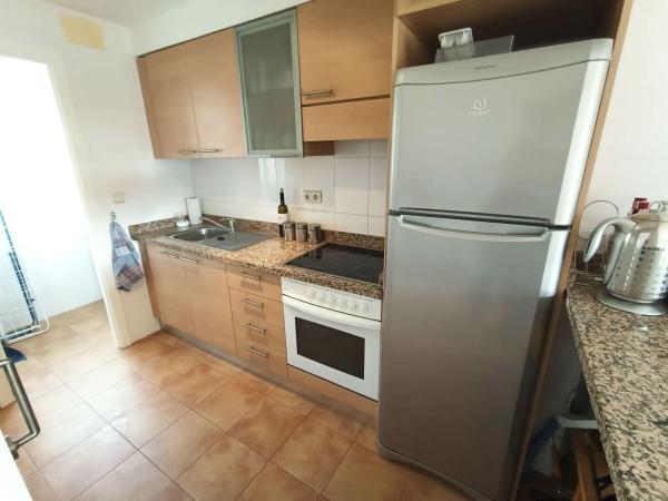 Chalet adosado en avenida de la Vilajoiosa, 1