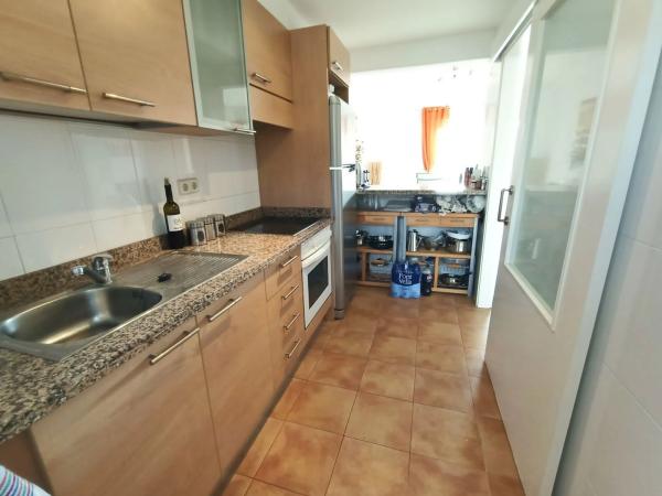 Chalet adosado en avenida de la Vilajoiosa, 1