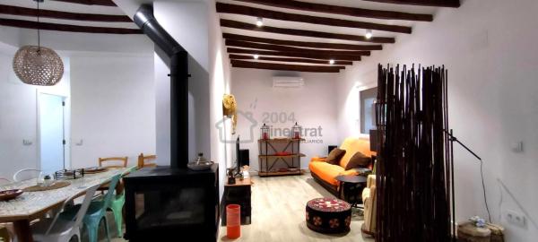 Casa independiente en calle el Barranc