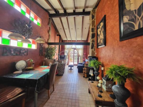 Casa independiente en calle Alacant