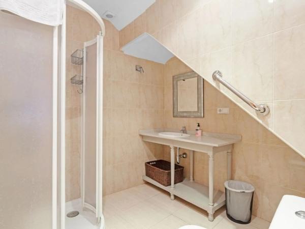 Chalet adosado en calle de la Mare de Déu del Miracle, 113 -45