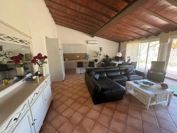 Casa independiente en Urques, 10