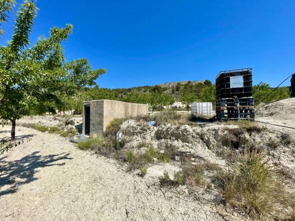 Finca rústica en Pd Font La Figuera, 20