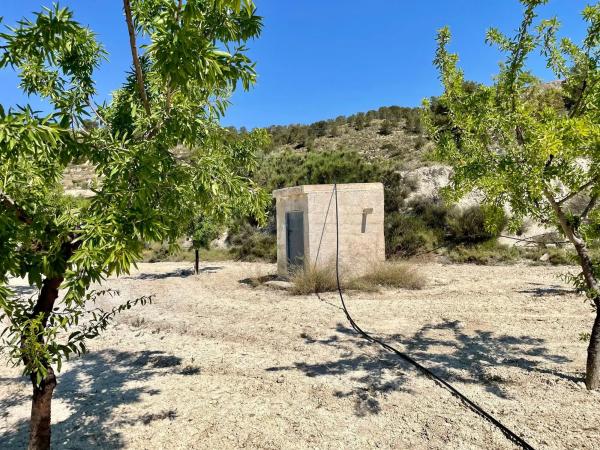 Finca rústica en Pd Font La Figuera, 20