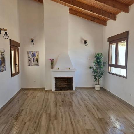 Chalet pareado en calle penya del figeuret