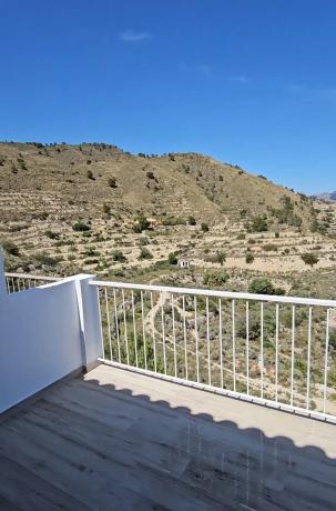 Chalet pareado en calle penya del figeuret