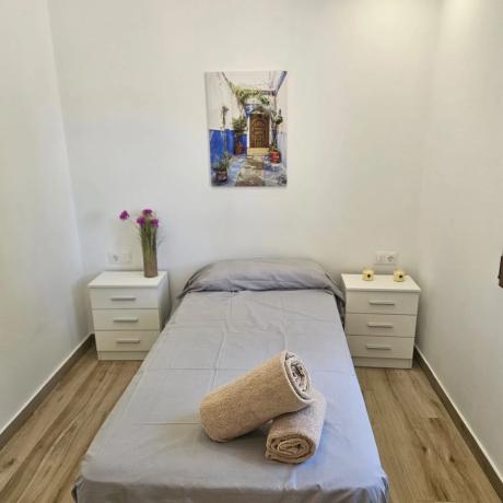 Chalet pareado en calle penya del figeuret