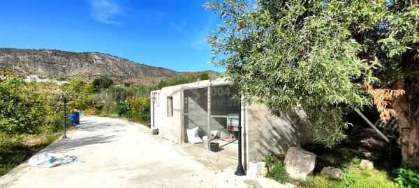 Casa independiente en camino Amadorio