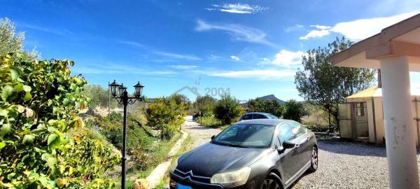 Casa independiente en camino Amadorio