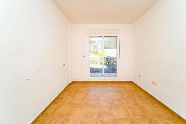 Chalet pareado en avenida de la Vilajoiosa