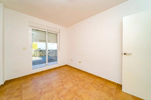 Chalet pareado en avenida de la Vilajoiosa