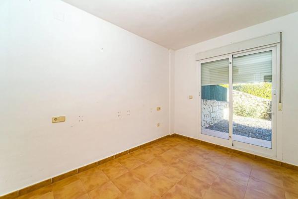 Chalet pareado en avenida de la Vilajoiosa