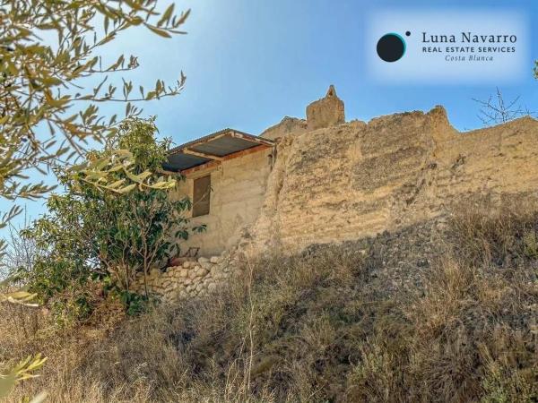 Finca rústica en calle de la Mare de Déu del Miracle