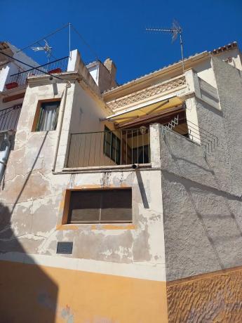 Casa de pueblo en calle hospital, 8