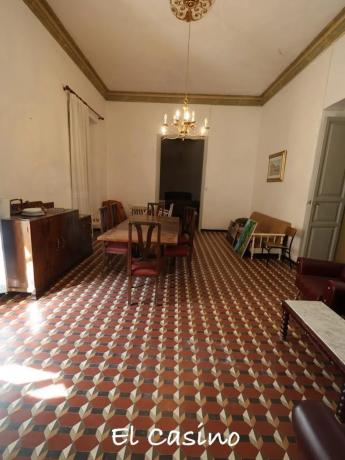 Castillo en plaza Major