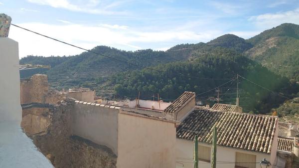 Casa de pueblo en calle Cirineo