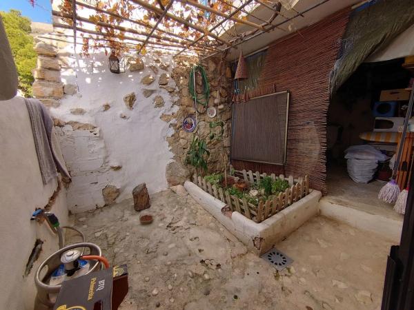 Casa de pueblo en calle Cirineo