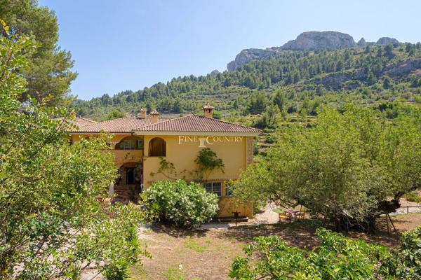 Casa independiente en Lugar Buscarro