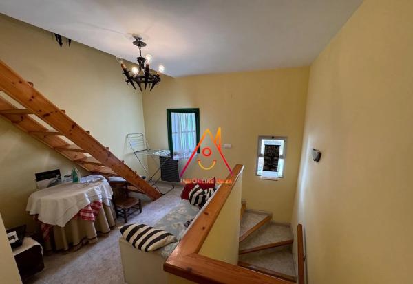 Casa de pueblo en Santísima Trinidad