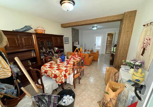 Casa de pueblo en Santísima Trinidad