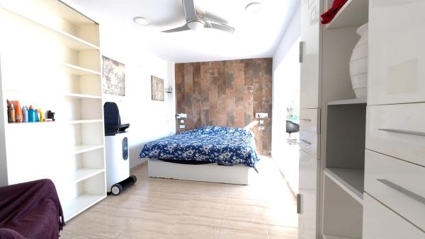 Piso en calle Calíope s/n