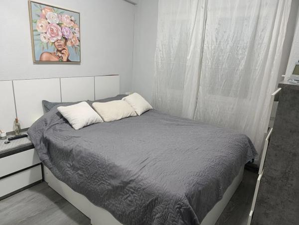 Piso en avenida Marina Baixa, 5