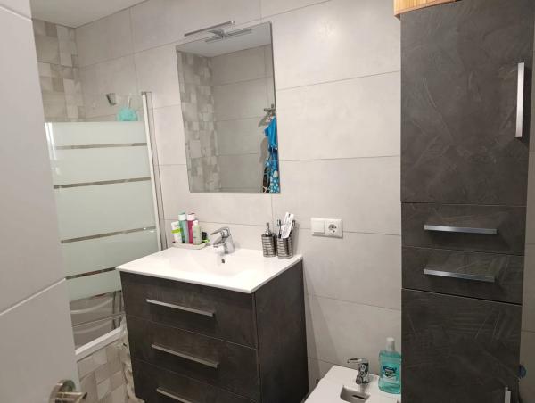 Piso en avenida Marina Baixa, 5