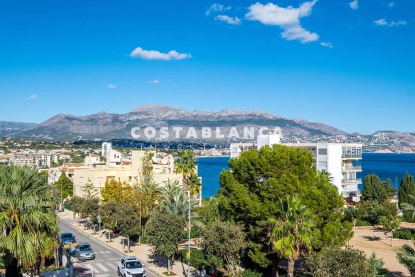 Piso en calle Neptú