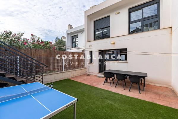 Dúplex en calle Merla