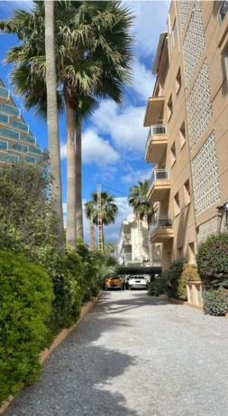 Piso en paseo de les Estreles, 13