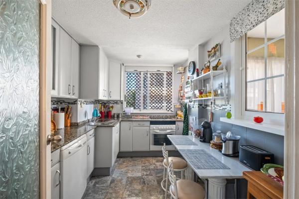 Piso en calle Narciso Yepes