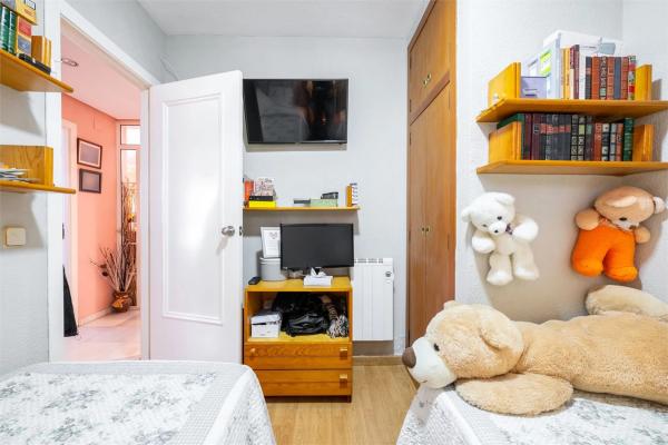 Piso en calle Narciso Yepes