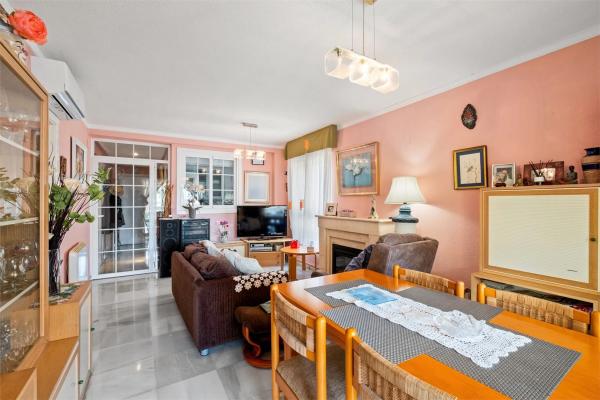 Piso en calle Narciso Yepes