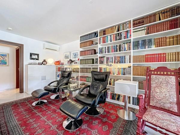 Piso en avenida Sant Pere