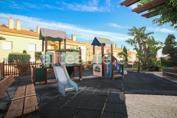 Piso en calle Isla de Altea