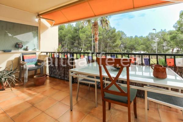 Piso en calle Isla de Altea