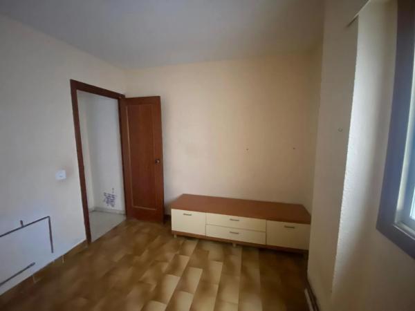 Piso en calle de Sella, 4