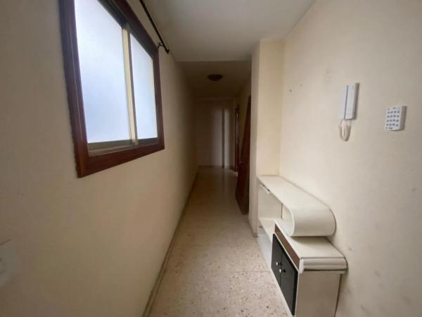 Piso en calle de Sella, 4