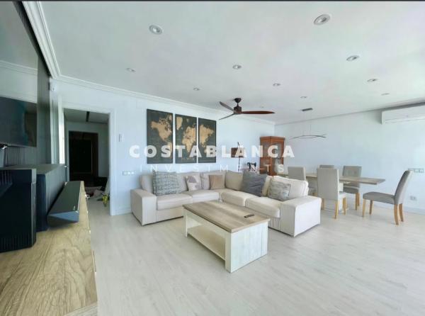 Ático en avenida de Martínez Alejos