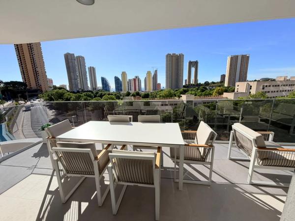 Piso en calle Presidente Adolfo Suárez s/n