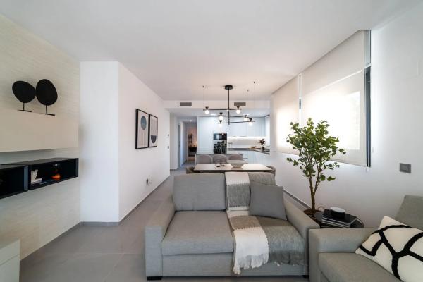 Piso en calle Pdte. Adolfo Suárez s/n