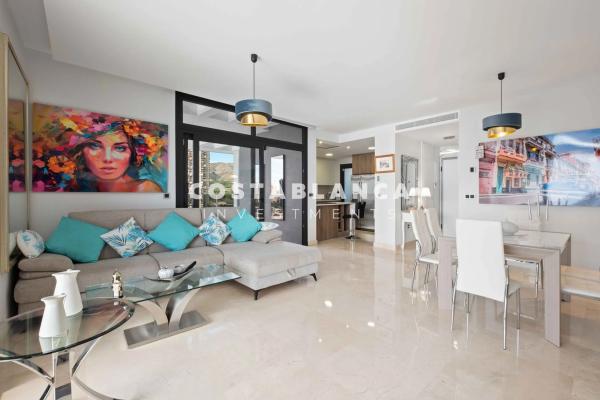 Piso en avenida República Argentina