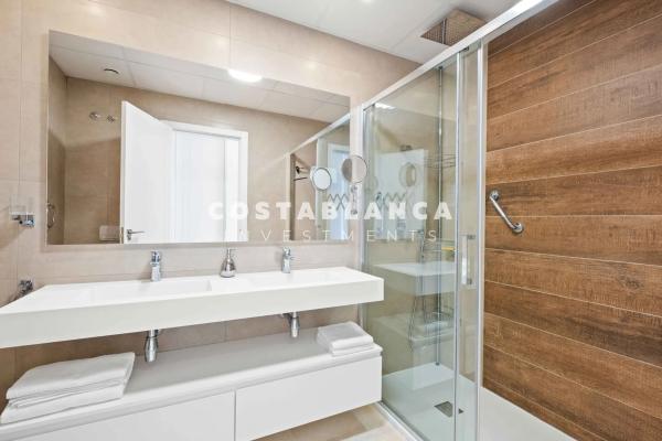 Piso en avenida República Argentina