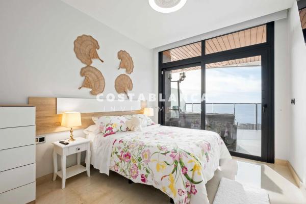 Piso en avenida República Argentina