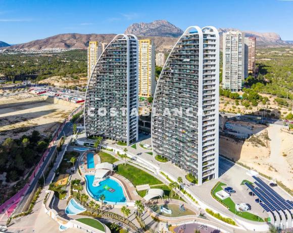 Piso en avenida República Argentina