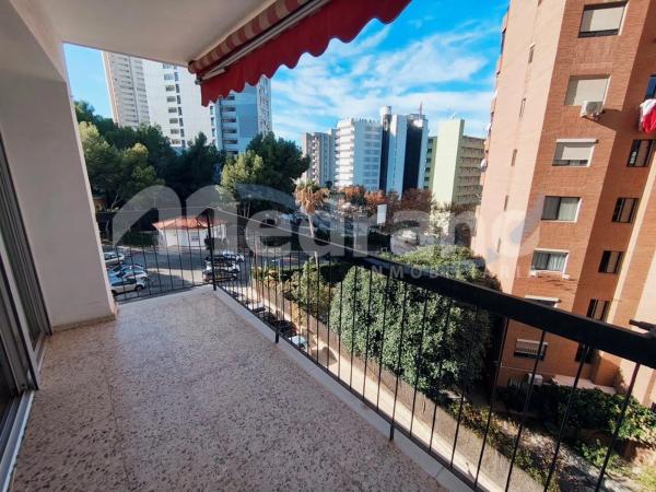 Piso en avenida de Montecarlo, 12