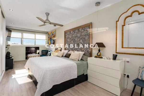 Ático en calle del Secretario Juan Antonio Baldovi